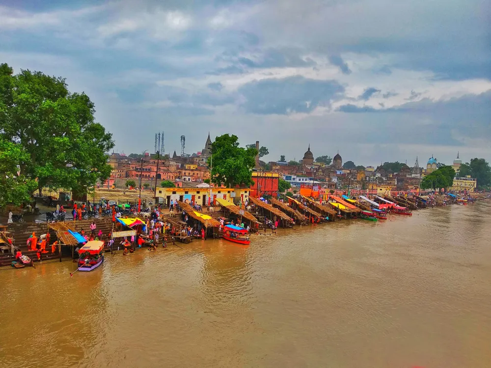 Raja Mandir