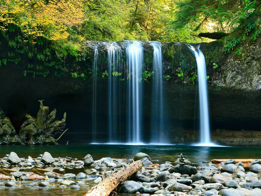 Peguyangan Waterfall