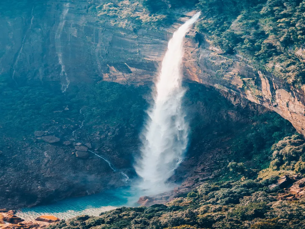 Nohkalikai Waterfalls