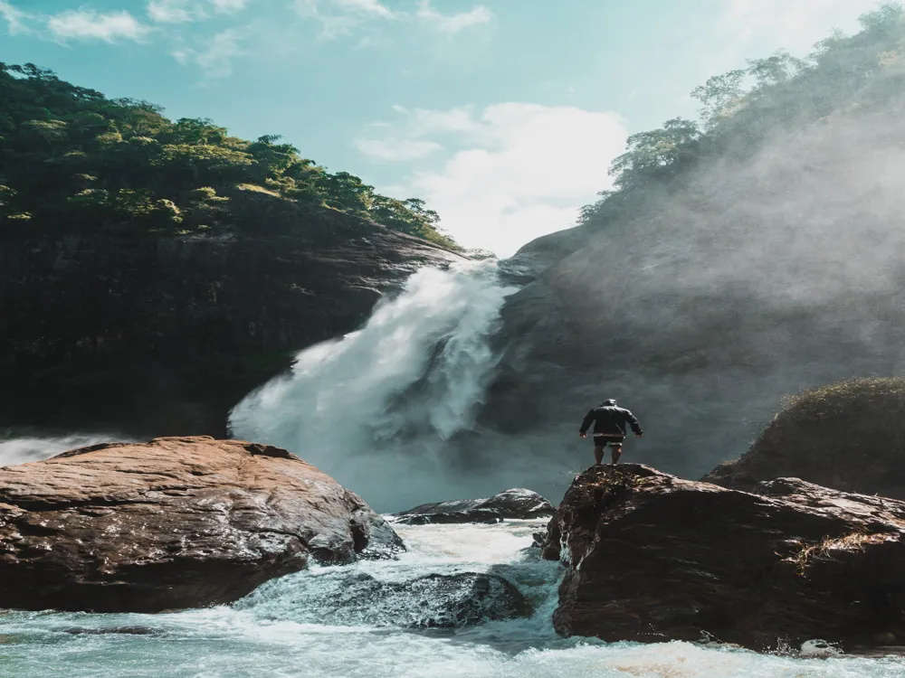 Dunhinda Falls