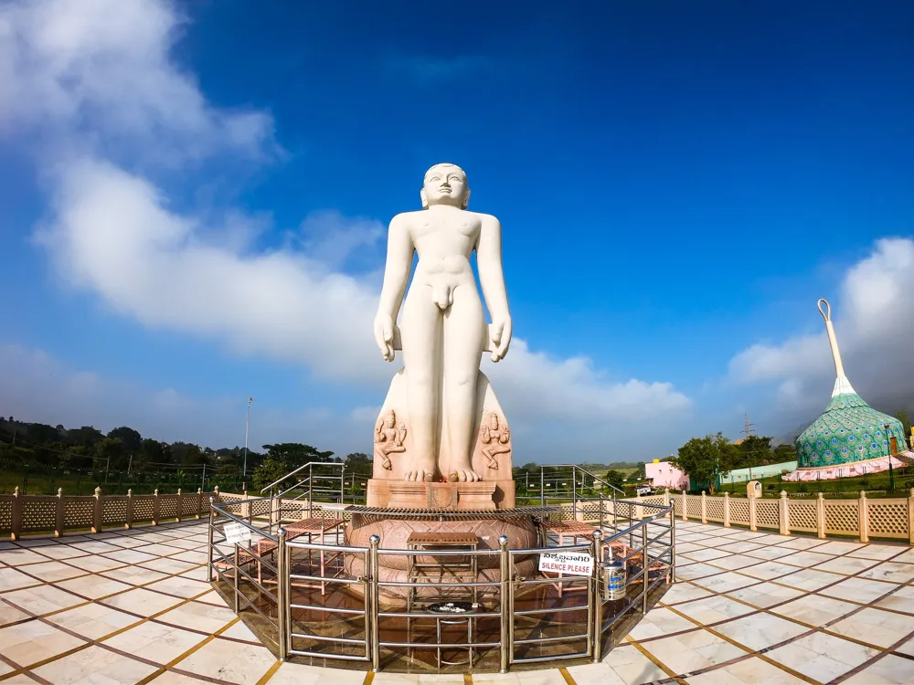 Bada Digambar Jain Mandir