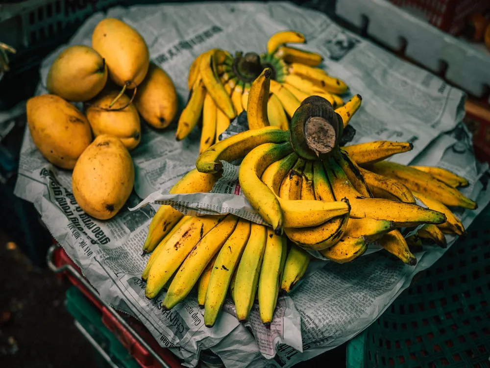 Dong Ba Market