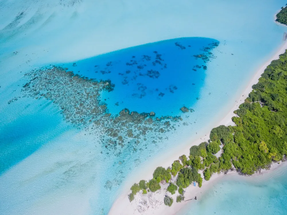 Kudahuvadhoo Island