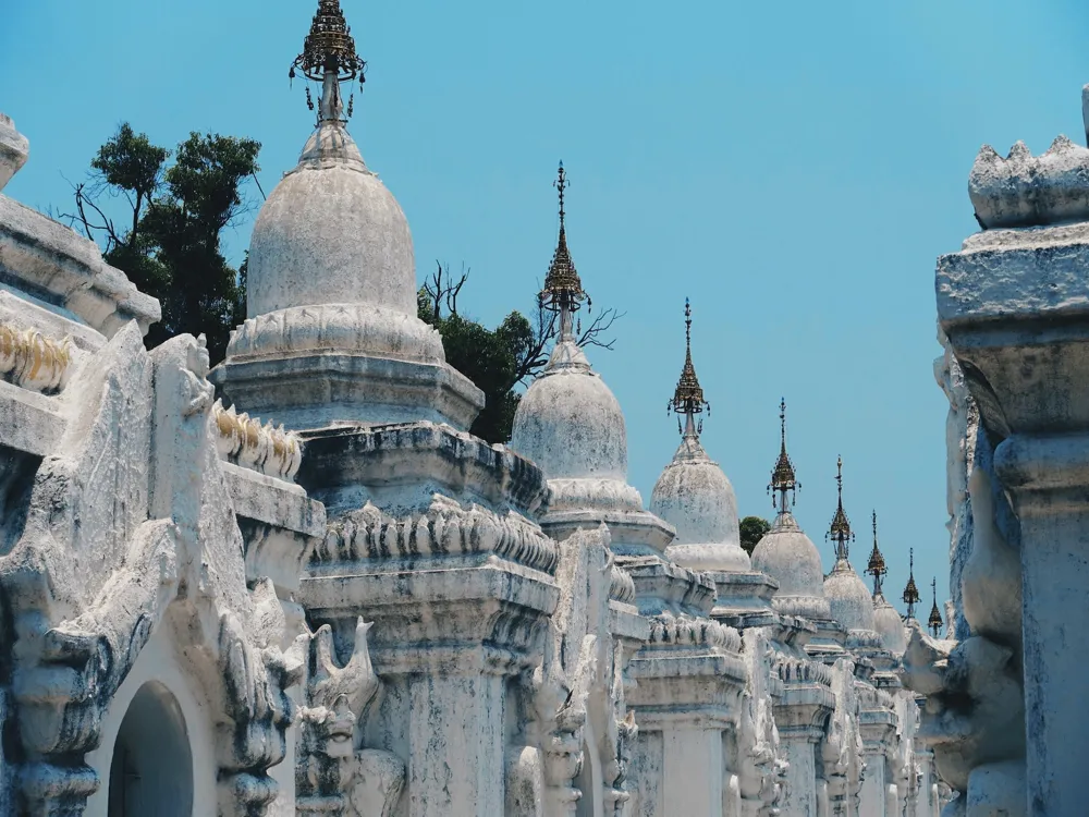 Kuthodaw pagoda