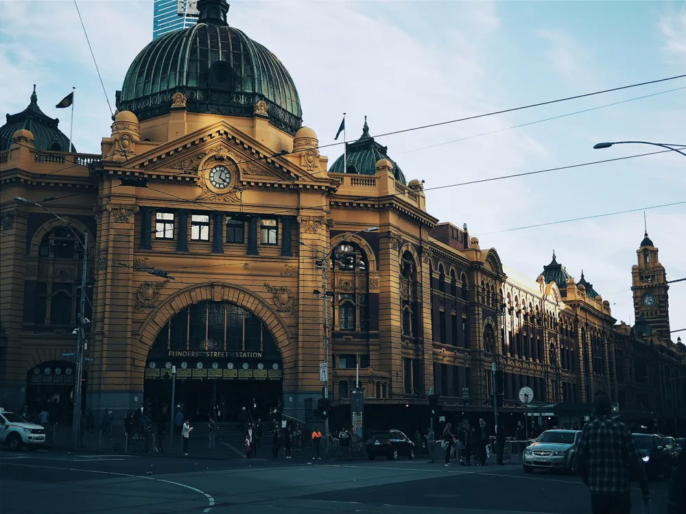 Drinking History Tour in Melbourne