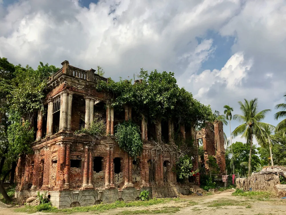 Birkat Al Mouz Ruins