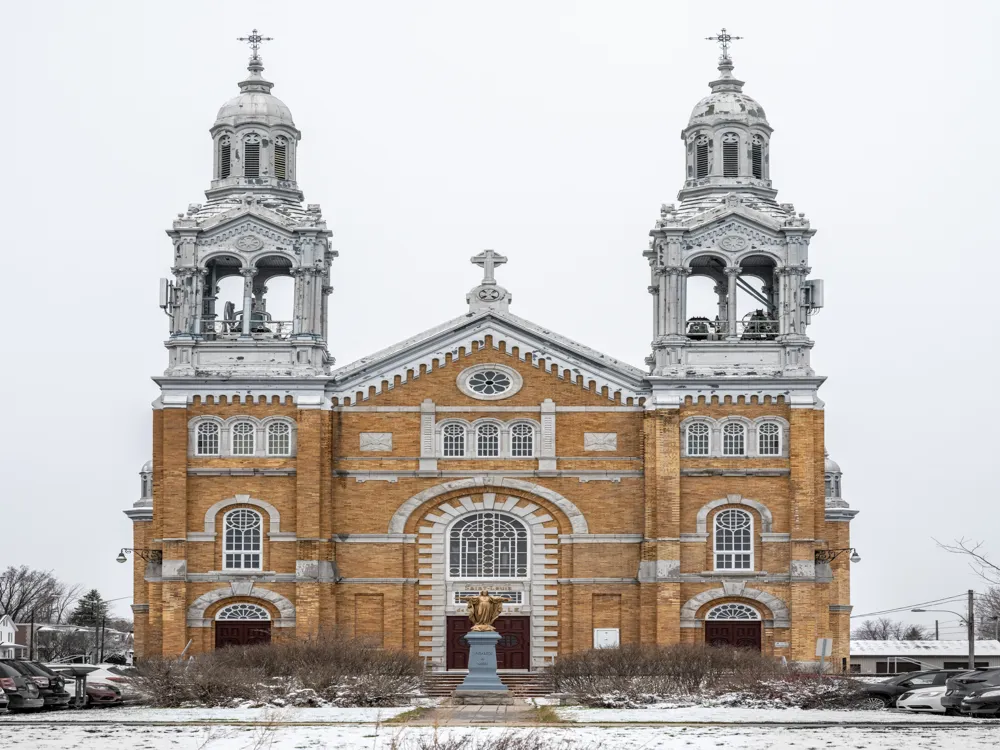 <p><strong>Saints-Anges Parish Fabrication</strong></p>