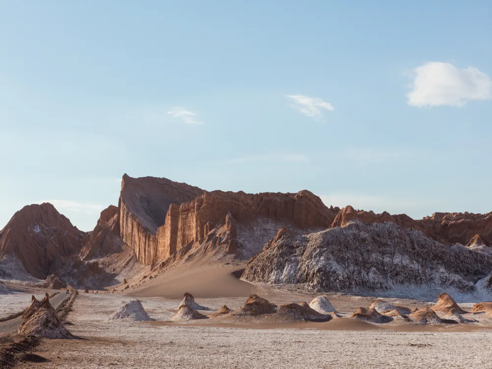 <p><strong>Golden Hour at Moon Valley: Amfitheater</strong></p>