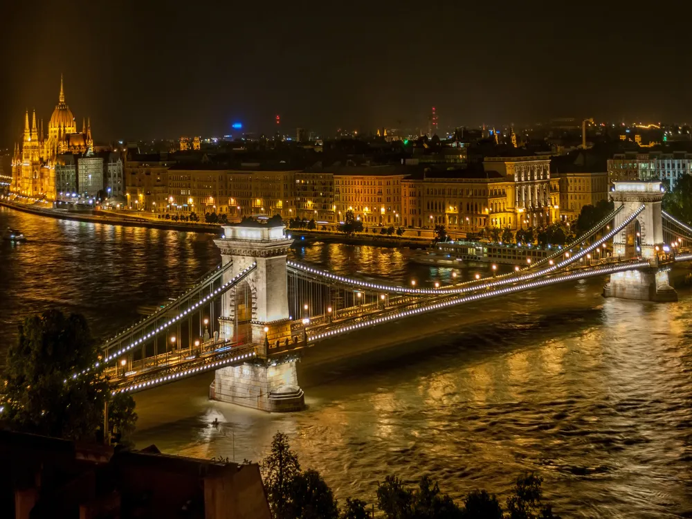 <p><strong>Budapest's Nocturnal Bridge Elegance</strong> </p>