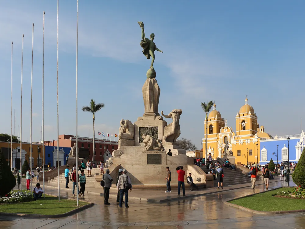 <p><strong>Monument of Liberation in Trujillo</strong></p>