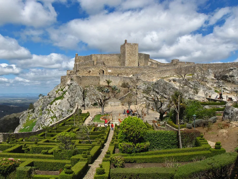 <p><strong>Marvão's Medieval Fortress</strong></p>